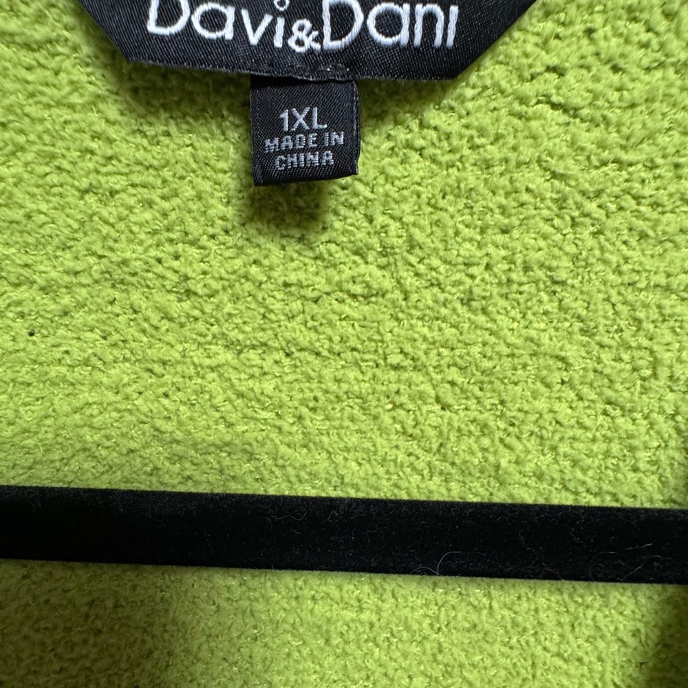 DAVI & DANI Lime Green Cardigan - Picture 5 of 5